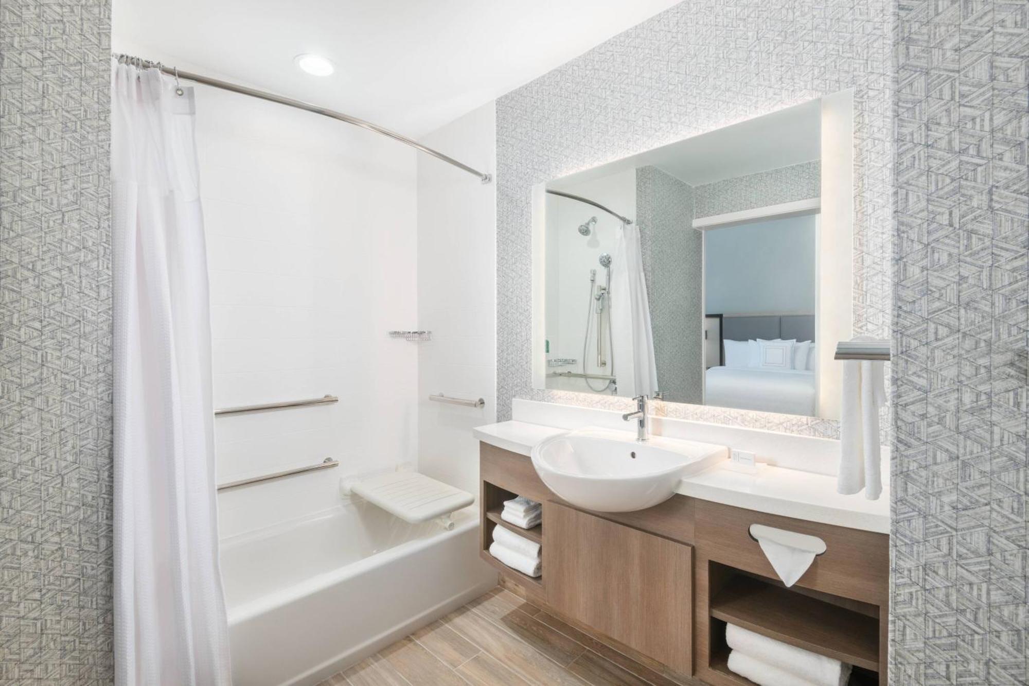 Springhill Suites By Marriott Panama City Beach Beachfront Dış mekan fotoğraf
